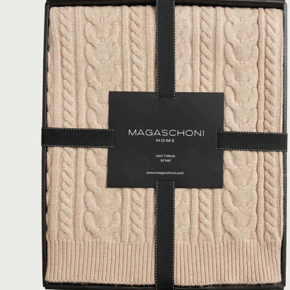 (Ew)Magaschoni home knit Throw
